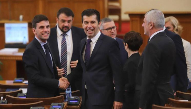 Кирил Петков Никола Минчев - Кирил Петков брани Никола Минчев и актуализацията на бюджета