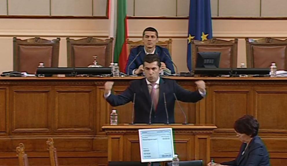 Вече 2 часа слушам тази дискусия и се чудя защо