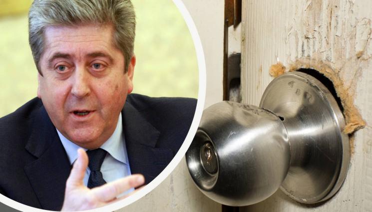 Георги Първанов - Разбиха офиса на Георги Първанов