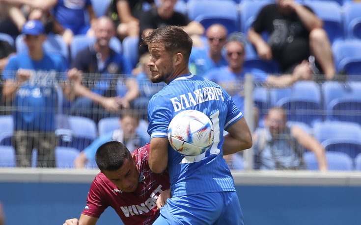 Без гостуващи фенове на мачовете между Левски и ПАОК