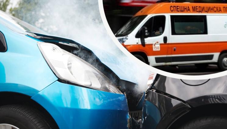 катастрофа - АД НА ПЪТЯ: Тройно автомеле затапи Прохода на Републиката