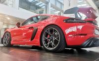 Porsche 718 Cayman GT4 RS
