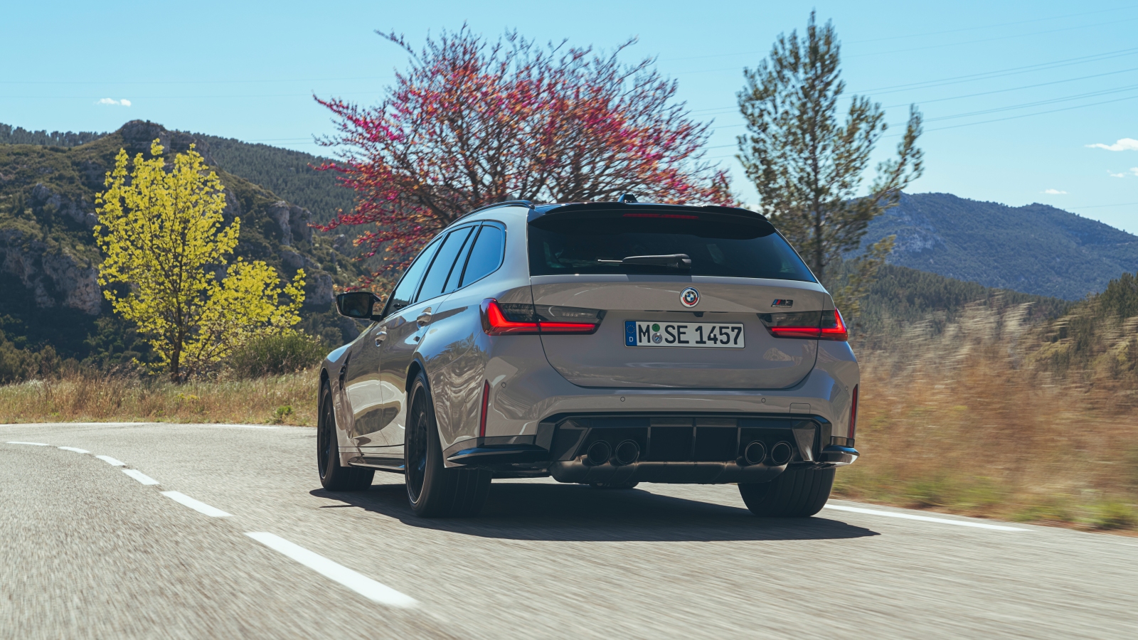 BMW M3 Touring ?>