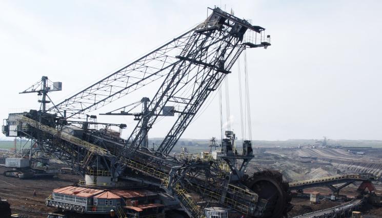 а - Тръгва износ на въглища от „Марица изток“ за Сърбия