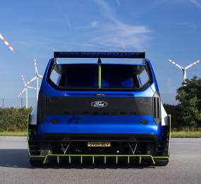 Ford Pro Electric SuperVan