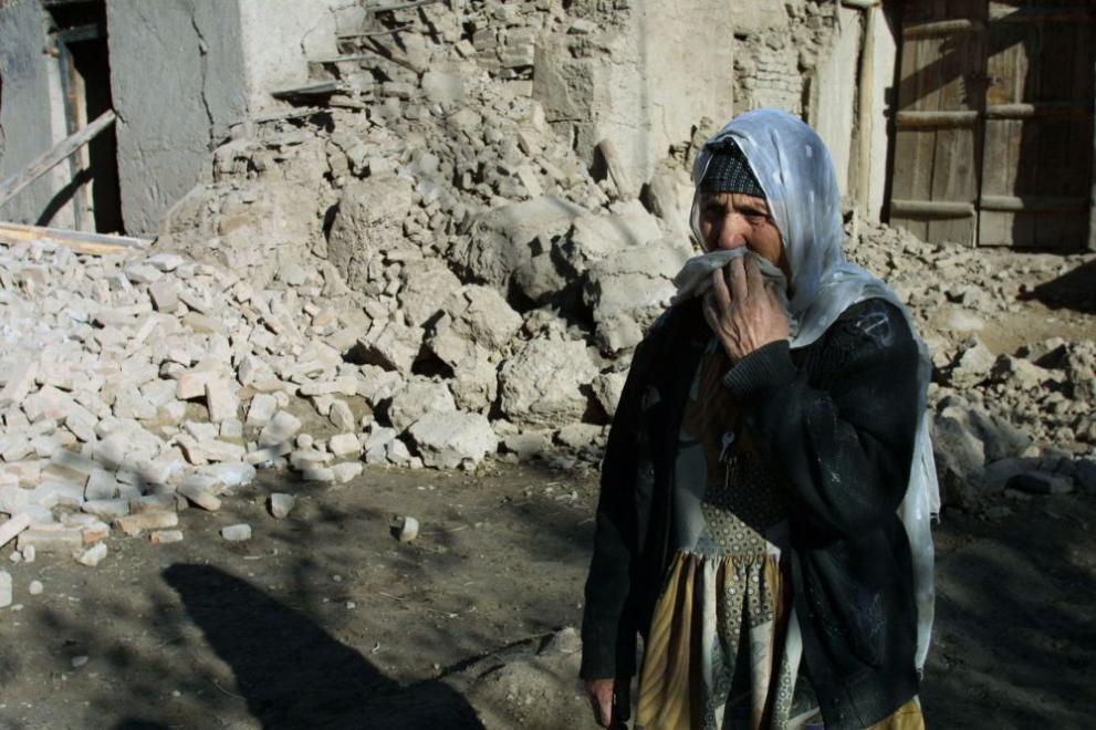 Броят на загиналите при разрушителното земетресение в Афганистан в сряда