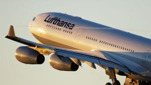 Германската авиокомпания Луфтханза Lufthansa отменя над 2000 полета на летищата