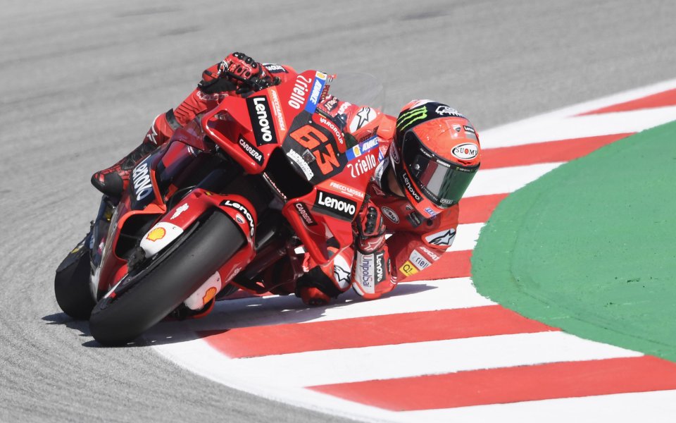 Франческо Баная спечели трето поредно състезание в MotoGP