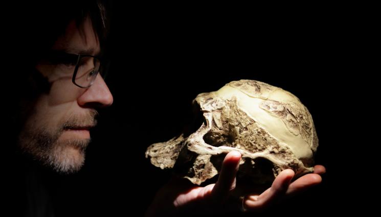 австралопитек - Нови изследвания показват: Най-старите предци на съвременните хора може да са се появили милион години по-рано