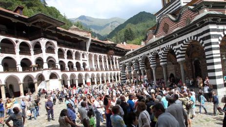 Риски манастир