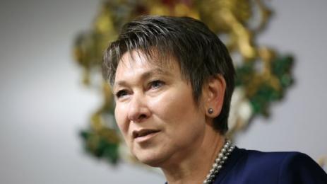 Даниела Везиева