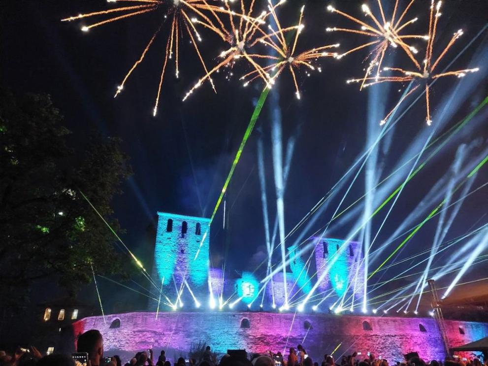Светлинно шоу озари крепостта Баба Вида съобщиха от Общината Събитието