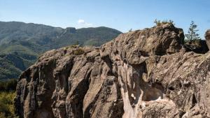 МОСВ коригира заповедта за опазване на природна забележителност Скален масив