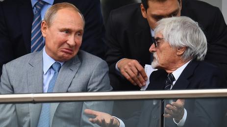 Путин и Екълстоун по време на GP на РУсия в