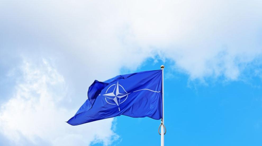 Военните министри на страните-членки на НАТО потвърдиха ангажимента си за укрепване на отбраната на Украйна