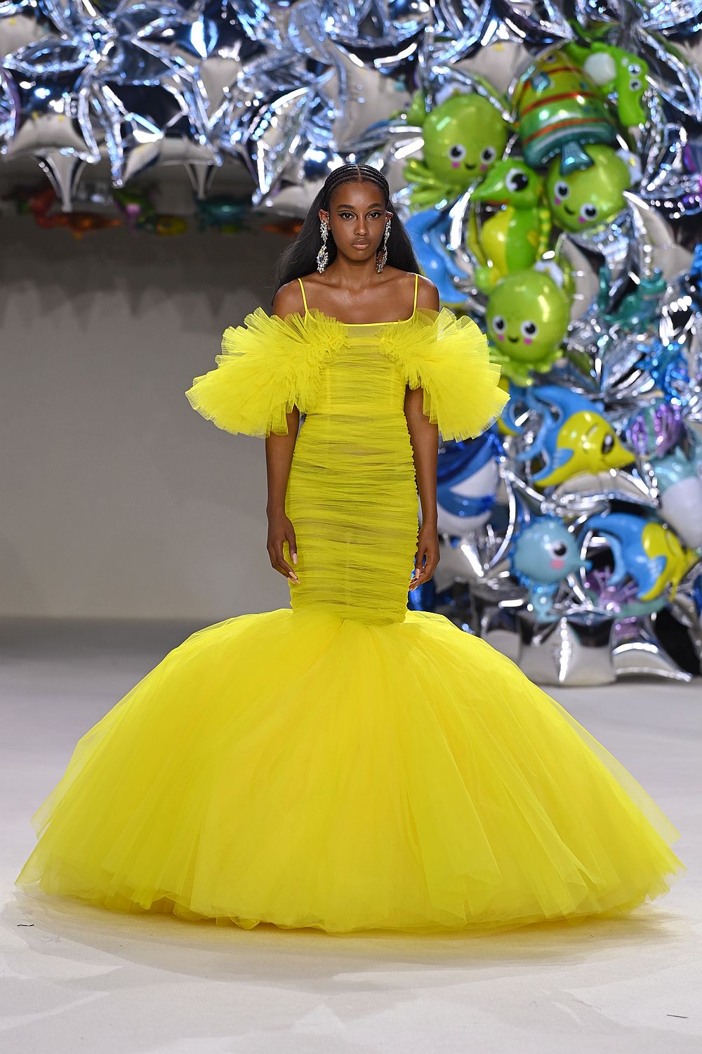 Модно ревю на Джамбатиста Вали