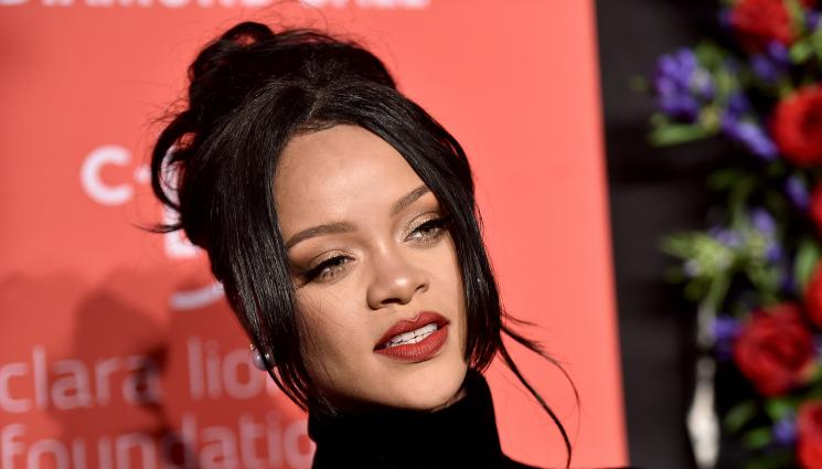 Риана - Стана ясна причината за кончината на бащата на Риана