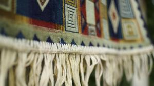 Гръцки килими Село на здравето и ободряваща вишновка са сред