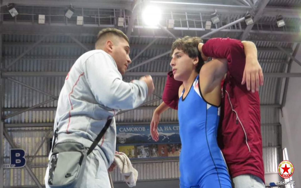 Състезателят на ЦСКА в класическия стил Гриша Назарян ще участва