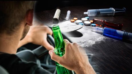 пиян дрогиран шофьор