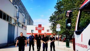 Огнеборци спасиха живота на възрастна жена в Пловдив Ученици видели