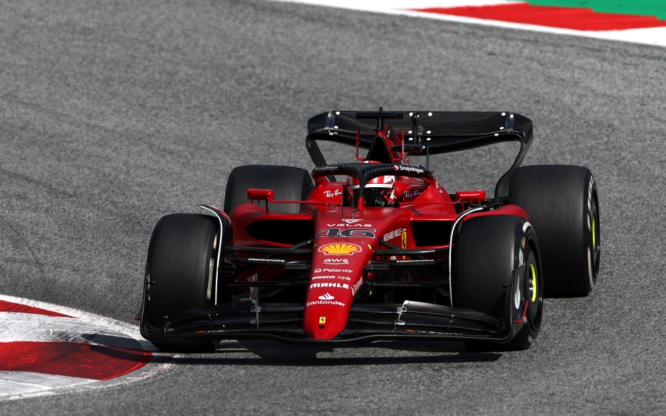 С надпреварата за Гран При на Австрия приключва първата половина