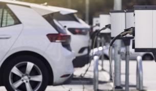 За колко може  да се купи електрически автомобил