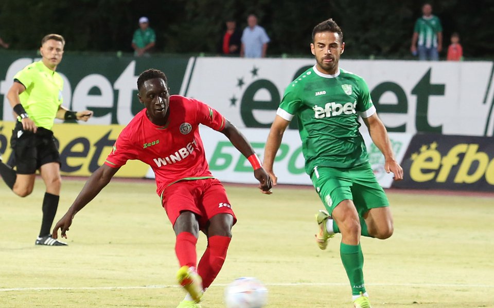 Отборите на Берое и Ботев Враца играят при резултат 2:1