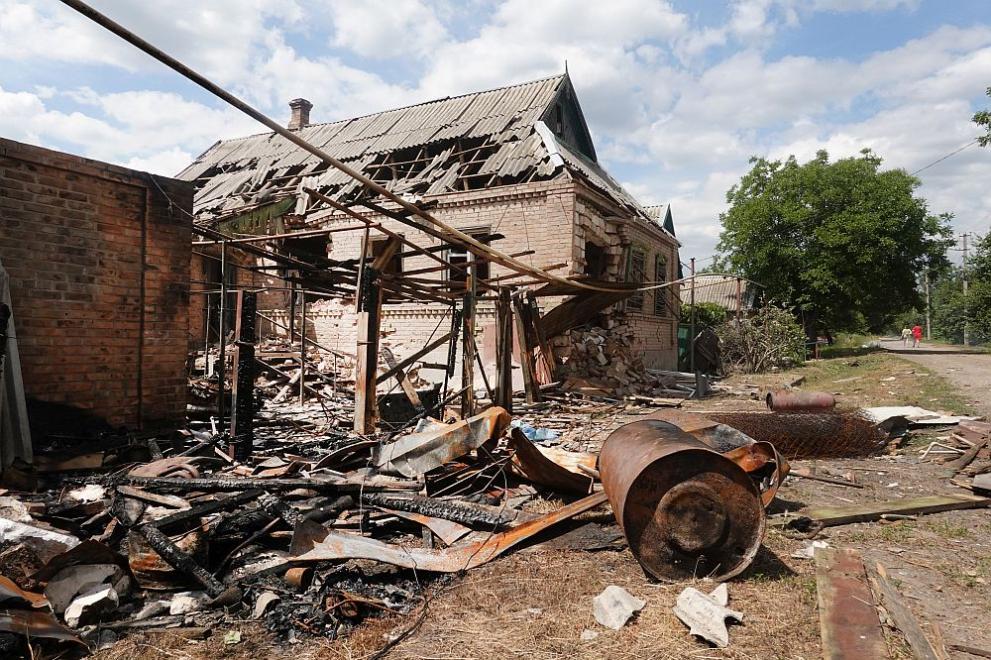 Проруските сепаратисти обвиниха Украйна че е обстрелвала пивоварна в окупирания