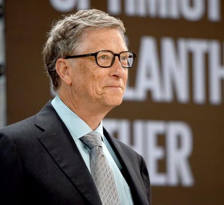 Когато говорим за Бил Гейтс веднага си представяме технологичен пионер