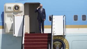 Президентът на САЩ Джо Байдън пристигна в Джеда в Саудитска