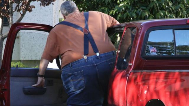 Американец отслабна наполовина, след като не се побра в колата си (СНИМКА)