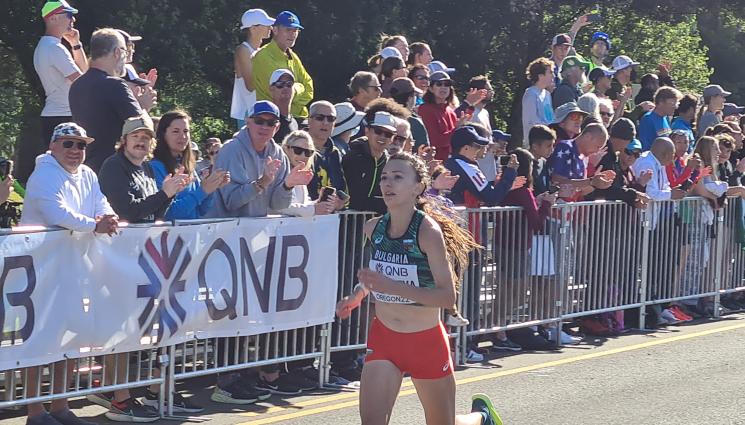 Милица Мирчева - Милица Мирчева бяга в маратона на Световното днес