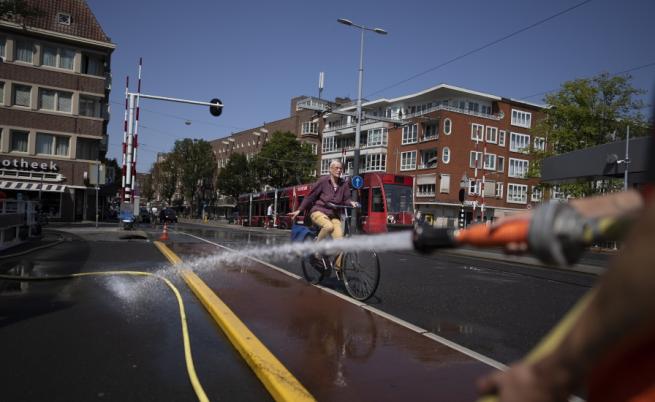 Спешни мерки в Холандия заради горещините