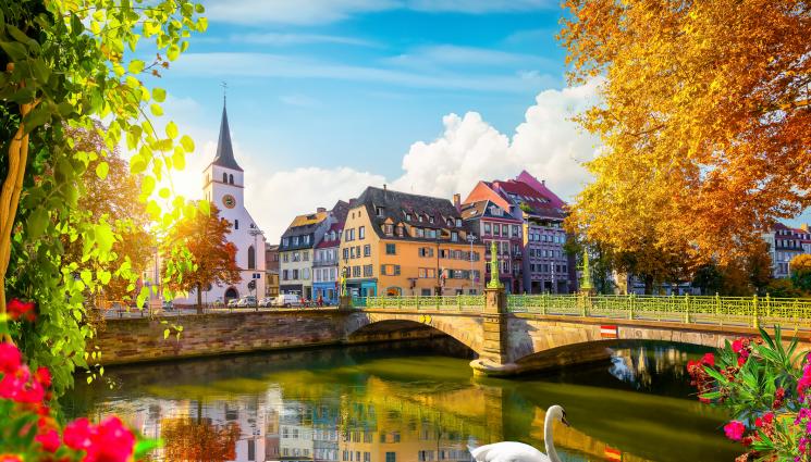 страсбург - МОДЕРНО Е ДА СЕ ЧЕТЕ: Обявиха кой град става световна столица на книгата през 2024-а