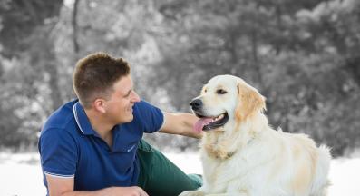 човек и куче