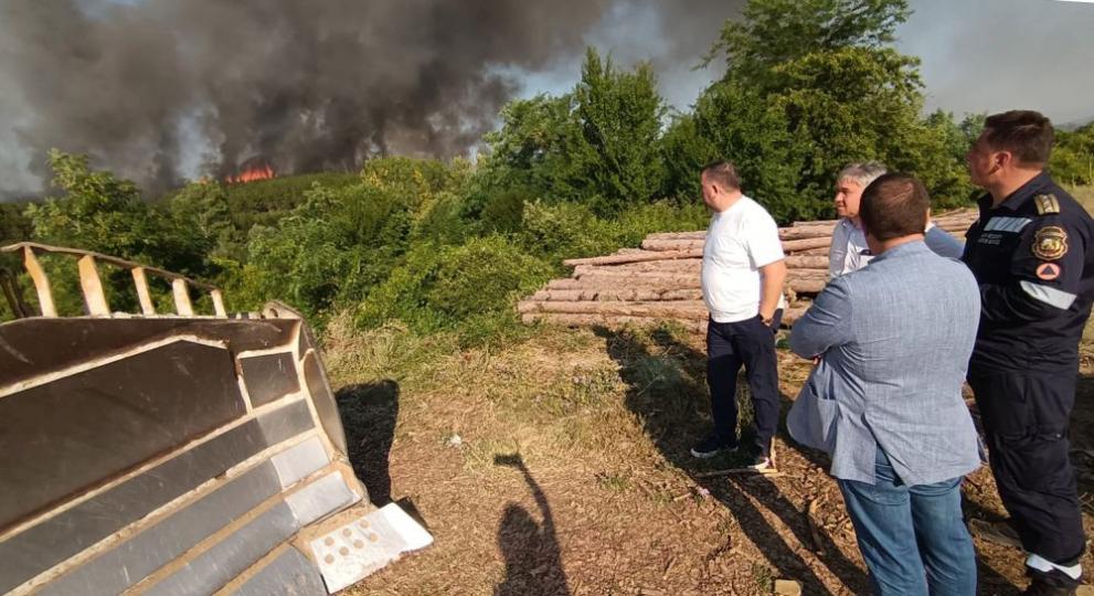 Частичното бедствено положение в община Лесичово все още не е отменено.