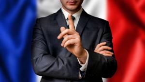 Председателката на френското Национално събрание Яел Браун Пиве напомни на депутатите
