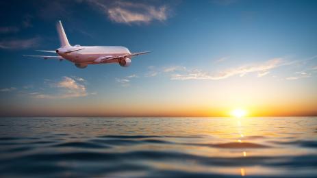 самолет море