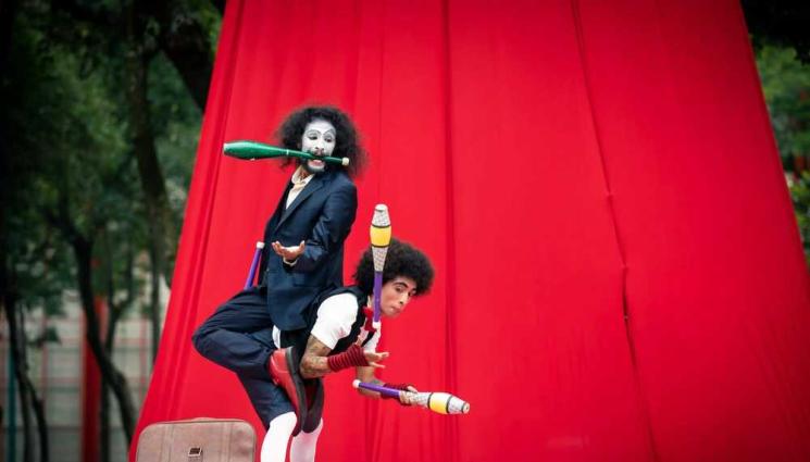 цирк - ХАЙДЕ НА ЦИРК: 