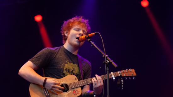 Ed Sheeran се завръща на музикалната сцена