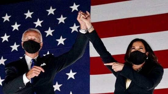 Звездите празнуват победата на Biden