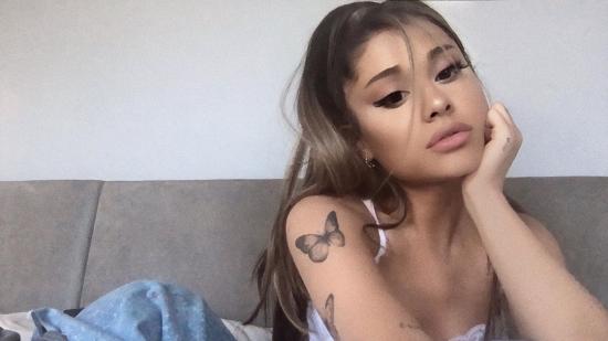 Ariana Grande разкри две нови татуировки