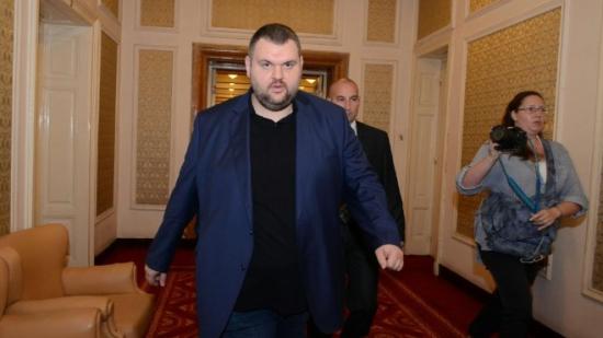 Депутатът Делян Пеевски ще подкрепи семейството на д-р Иванова с 10 000 лв