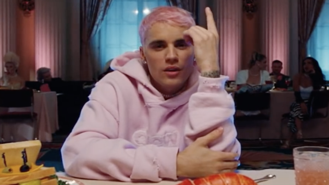 Justin Bieber с видео към 'Yummy'