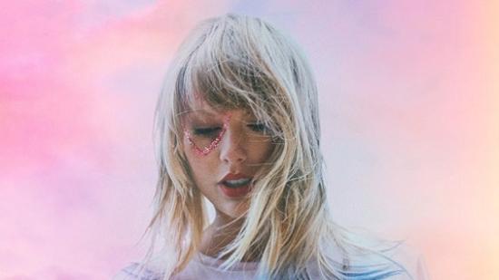 Изтече траклист към 'Lover' на Taylor Swift