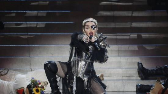 Madonna пусна още един нов клип