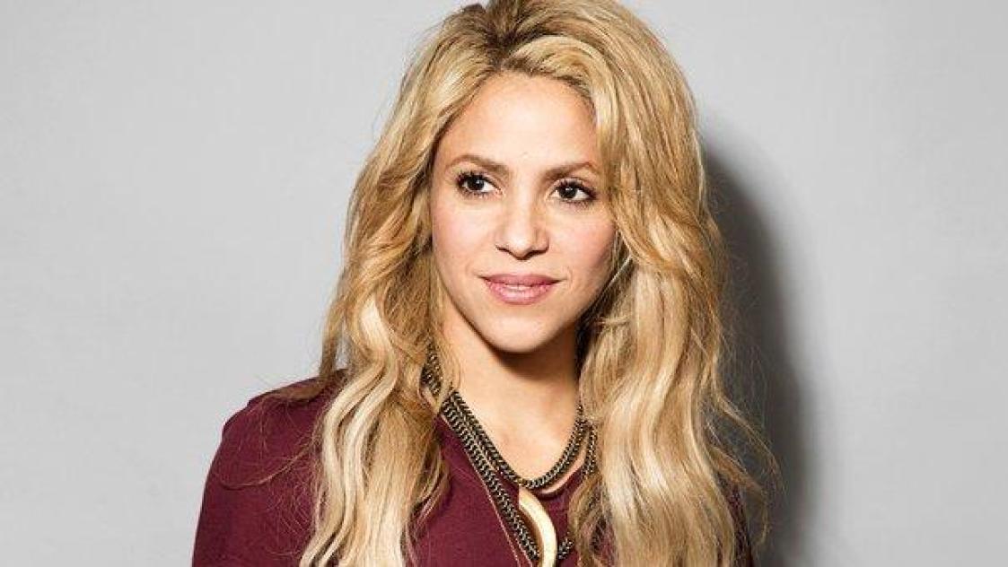 Shakira на съд