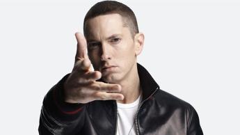 Eminem с изненадващ албум