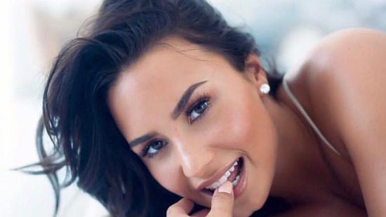 Demi Lovato показа несъвършенства